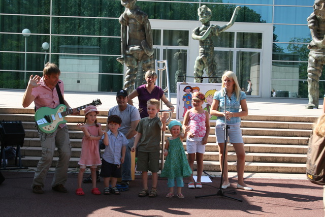gal/2009/2009 Kinderfest Folkwang - Kinder fuehren Kinder 15.09/IMG_7960.JPG